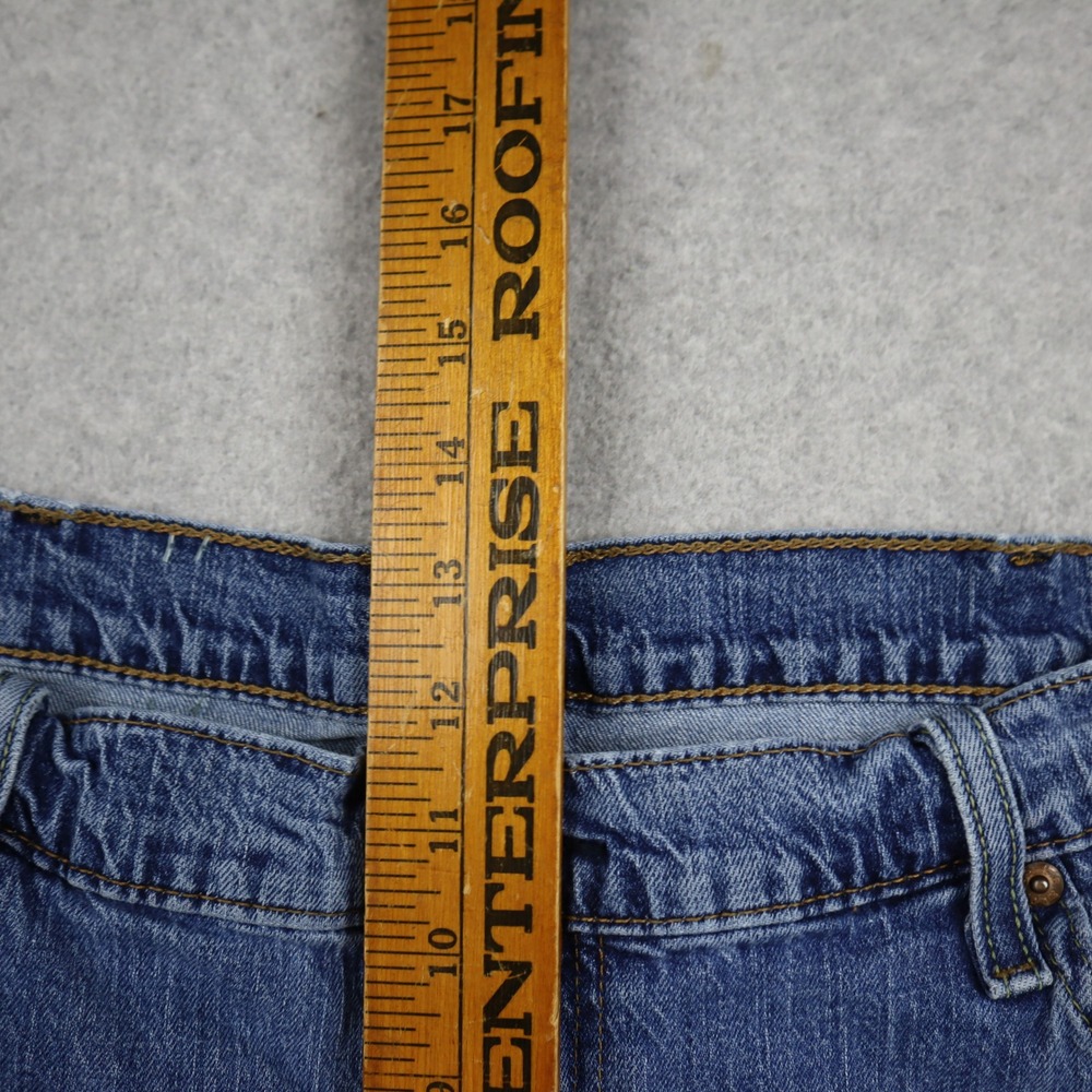 Levi's 541 Jeans Mens 42x32 Athletic Taper Blue Medium Wash Flex Denim 5-Pocket - Picture 4 of 8